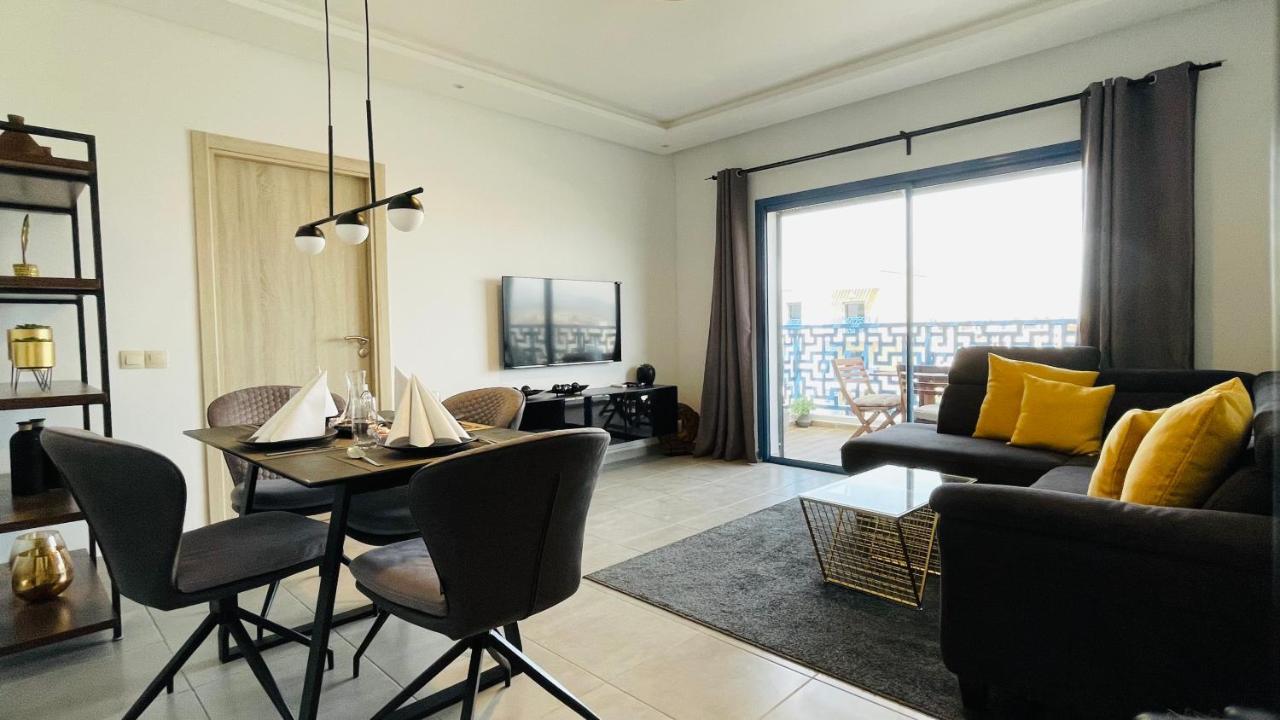 Luxury Apartment With Pool Martil Exterior foto